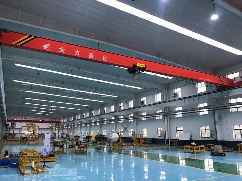 新中式單梁起重機