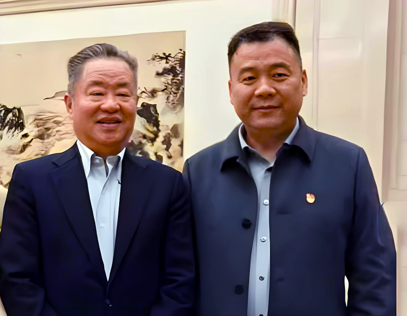 問道前行 共筑美好 大方高管團隊集體出席2025河南民營企業(yè)金秋創(chuàng)新大會